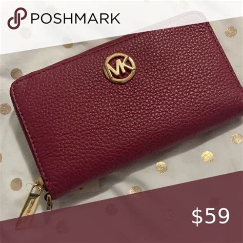 michael kors berry wallet 